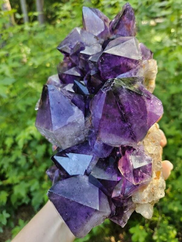 Large Congo Amethyst Cluster: Deep Purple Crystal, Meditation Stone - Image 3