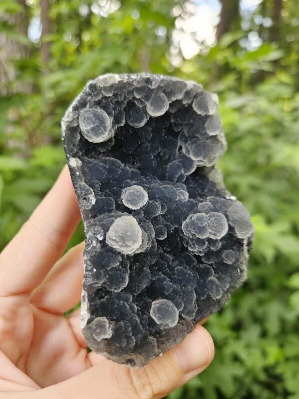 Quality Botryoidal Chalcedony Cluster: Blue Gray Black Crystal Home Decor, Nashik, India - Image 6