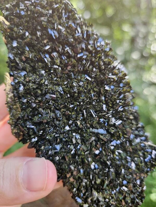 Quality Epidote Crystal Cluster: Turkish Mineral Specimen, 9.8 oz - Image 5