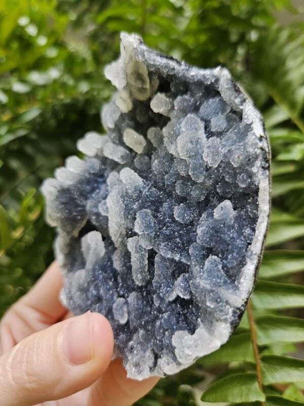 Quality Blue Chalcedony Cluster: Natural Gray-Blue Crystal, Nasik India - Image 6