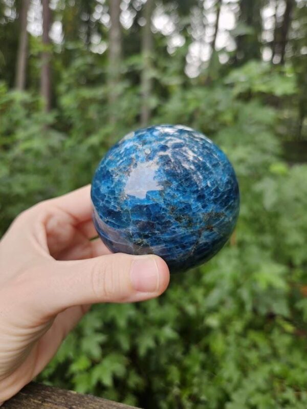 Blue Apatite Sphere: Polished Crystal Ball, Third Eye Chakra Stone - Image 6