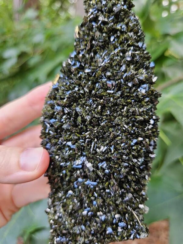 Quality Epidote Crystal Cluster: Turkish Mineral Specimen, 9.8 oz - Image 2