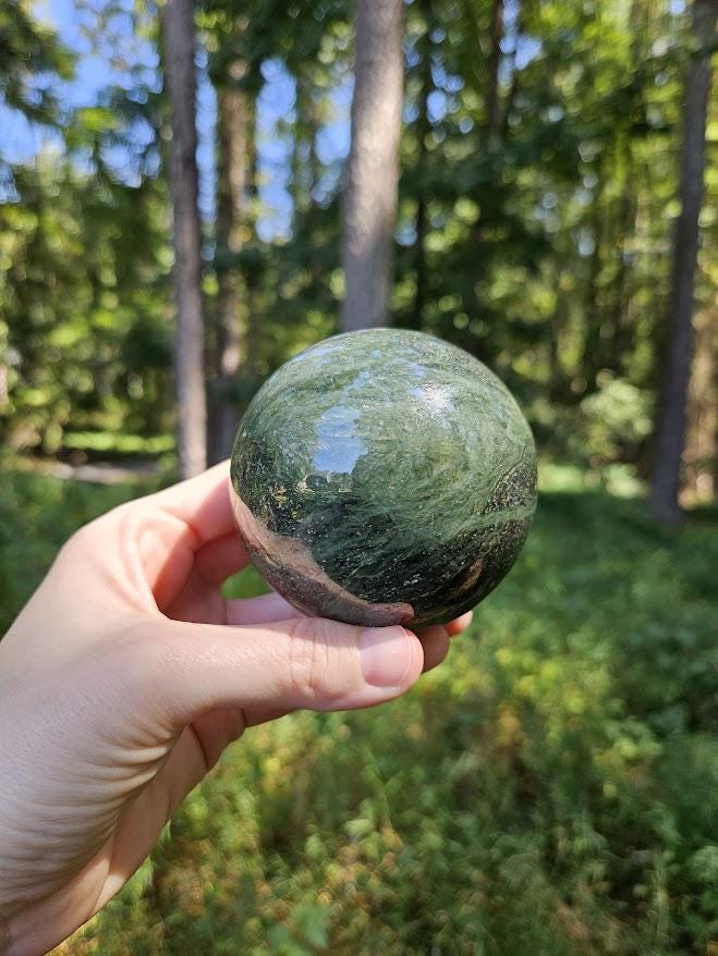 Large Nephrite Jade Sphere: Polished Jade Stone, Afghanistan, Good Luck Stones - Image 4