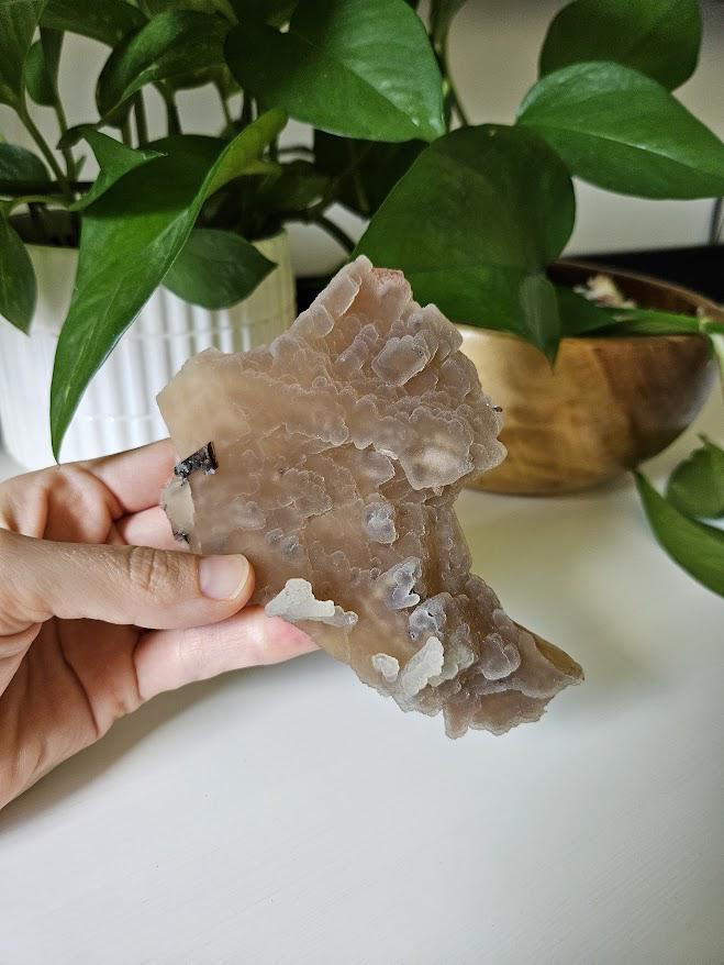 Quality Chalcedony and Peach Stilbite Cluster: Beige Chalcedony Crystal on Calcite, India - Image 6