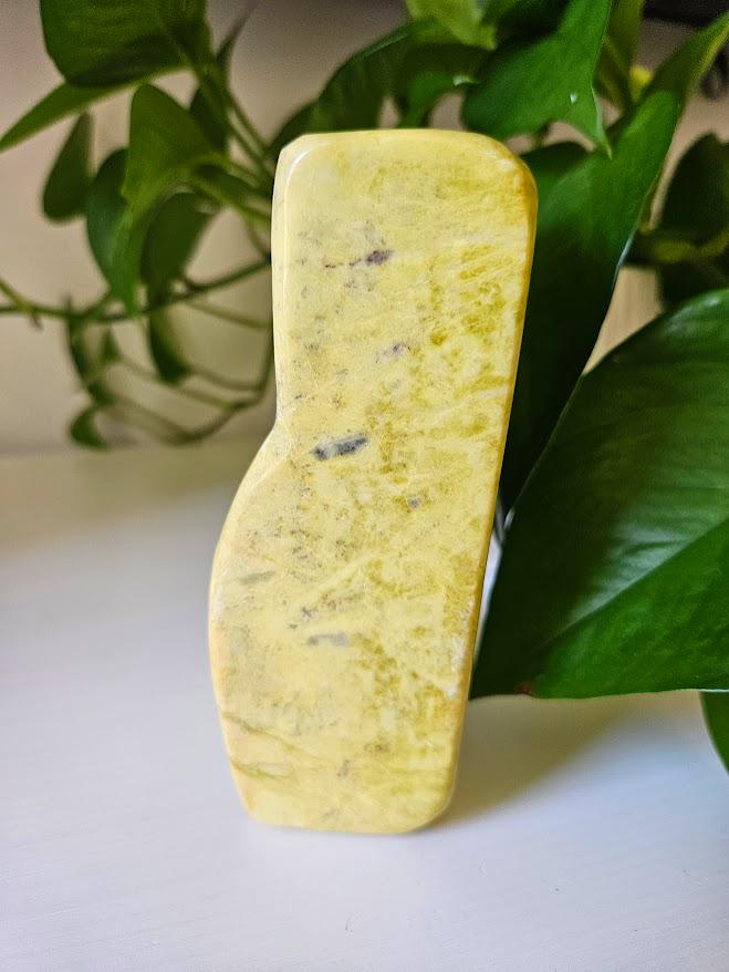 Yellow Serpentine Freeform: Polished Stones, Natural Home Decor - Image 6